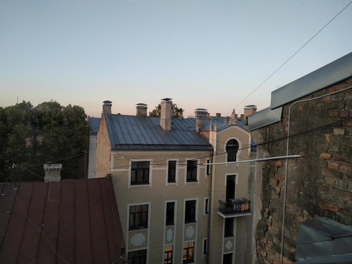 Sunlit Loft Apartment Rīga Exterior foto